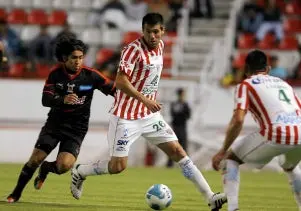 Neza sorprende como visitante al Necaxa