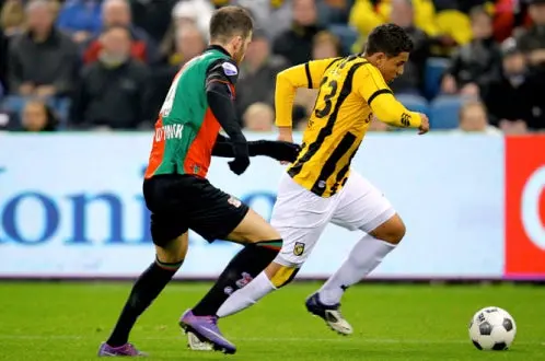 Vitesse cae en reanudación de la Eredivisie