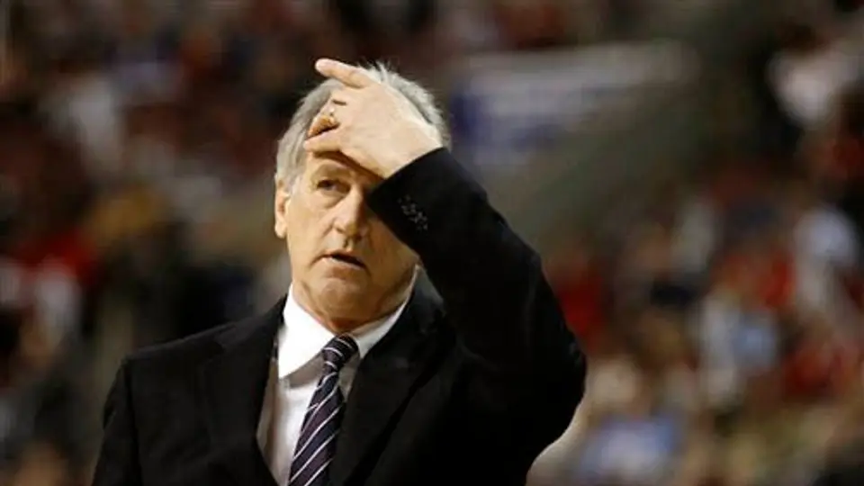 Sacramento despide a su entrenador Westphal