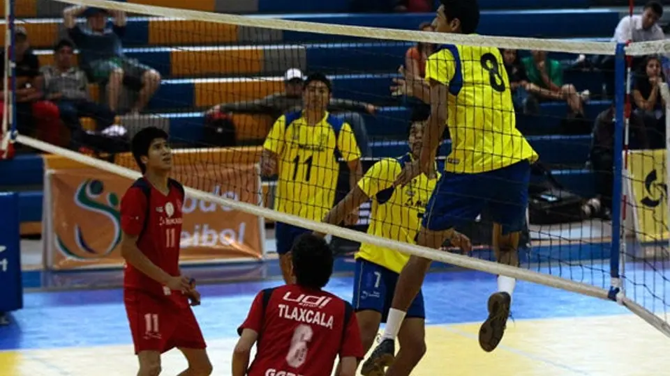En el Voleibol, Tigres arranca con triunfo