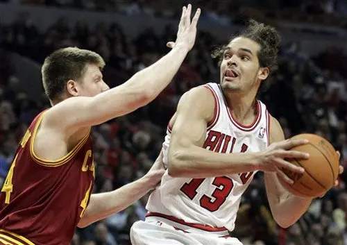 Bulls aplastan a Cavaliers
