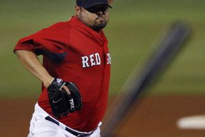 Orioles dan de baja a Dennys Reyes