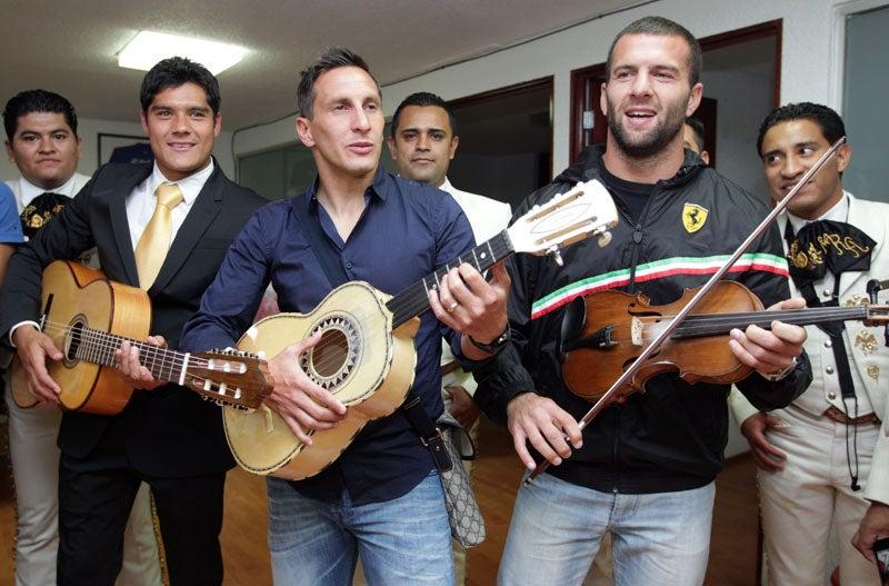 Los jugadores armaron la serenata. FOTO: MIGUEL PONTÓN