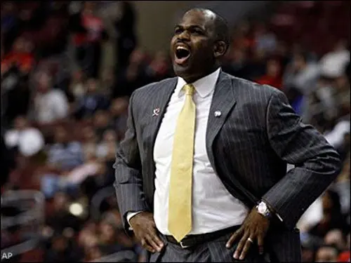 Portland despide al entrenador Nate McMillan