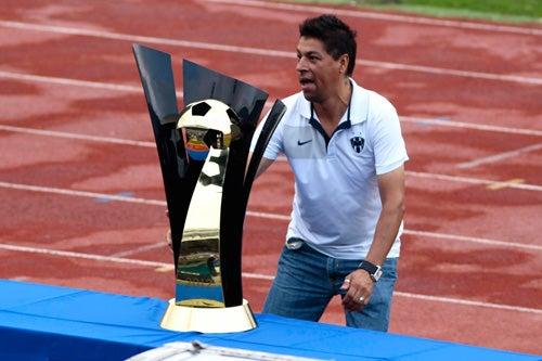 Trofeo de Concacaf causa euforia en el Tec | DANIEL GÁMEZ