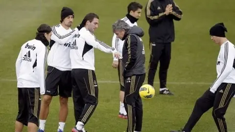 Real Madrid no se relaja y entrenó este domingo