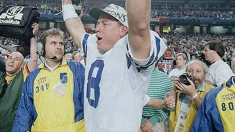 "Tony (Romo) ya es mejor QB de lo que yo fui": Aikman