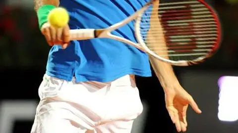 Federer vence y se medirá a Nole en Semifinales de Roma