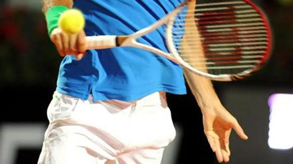 Federer vence y se medirá a Nole en Semifinales de Roma