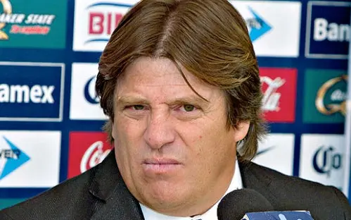 Miguel Herrera no descarta a Efraín Juárez y Pablo Barrera