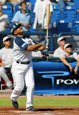 Rieleros buscan colarse a playoffs