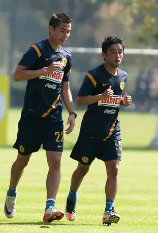 Aguilar niega que haya presión en América