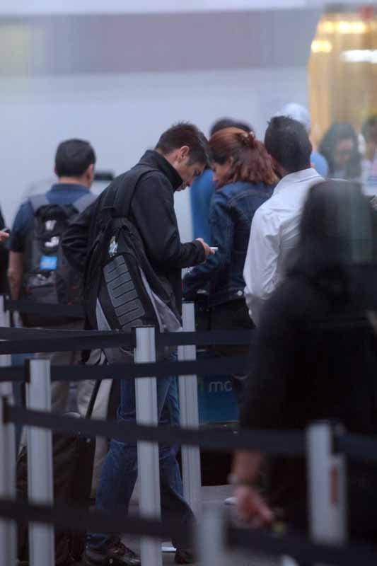 El resto de los jugadores prefirieron hacer conexión directa al interior del aeropuerto. FOTO: CHRISTIAN FAURE