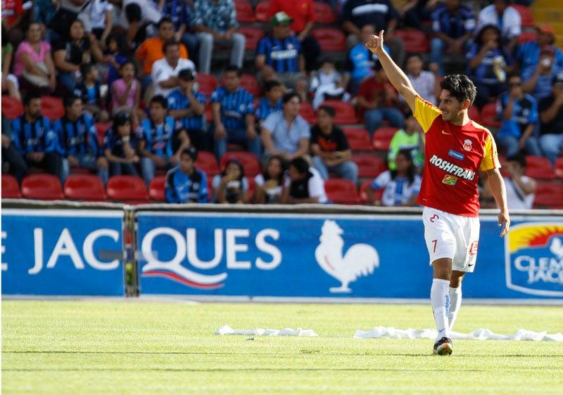 Morelia derrotó 0-3 al Querétaro. FOTO: RÉCORD