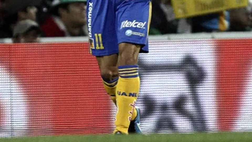 Damián Álvarez jugará como mexicano el Clausura 2012
