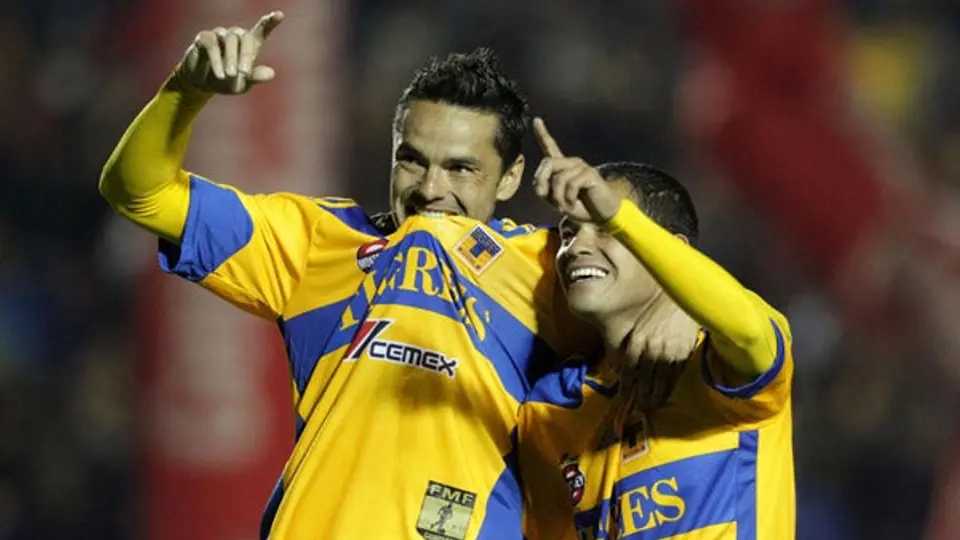 Tigres se lleva el triunfo en su casa