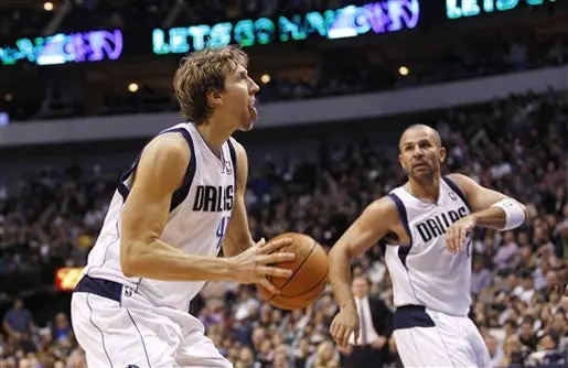 Mavericks termina con el último invicto tras vencer al Thunder