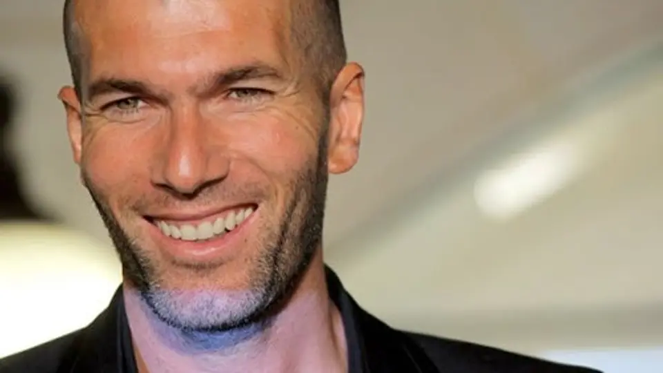 Zidane defiende al Madrid, a Mou y a Pepe