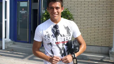 El Espanyol planearía generar recursos con Héctor Moreno