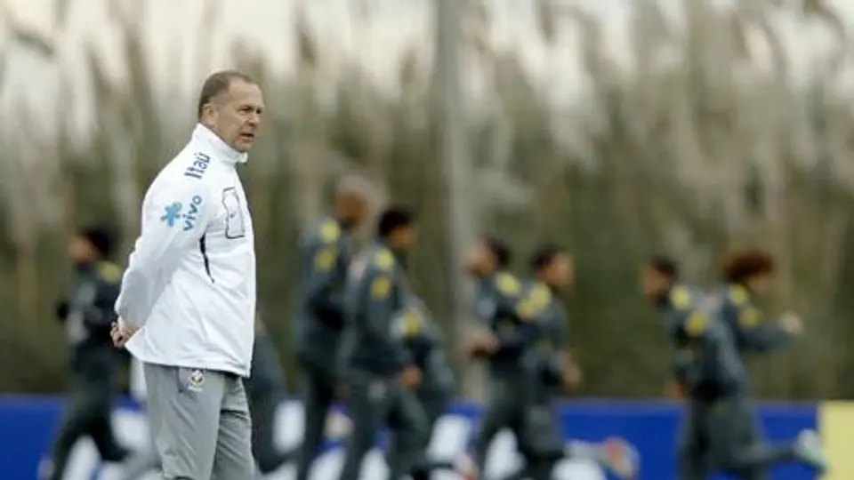 Selección de Brasil prioriza el Mundial sobre las Olimpiadas