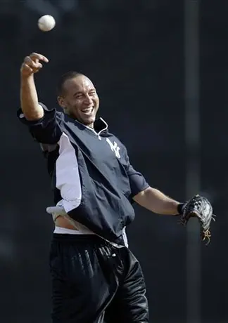 Jeter, sin planes de retirarse por el momento