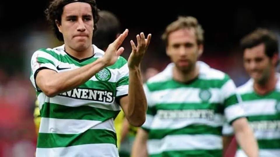 Efraín Juárez no entra en planes del Celtic