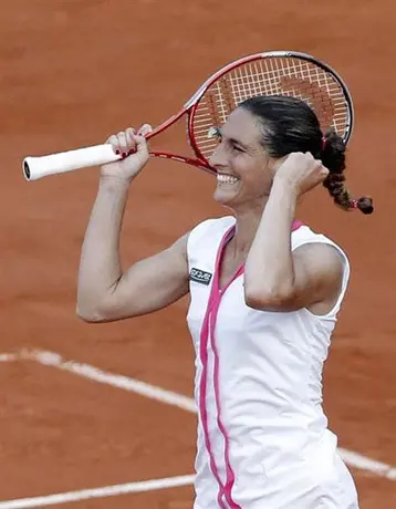Serena Williams se va temprano de Roland Garros