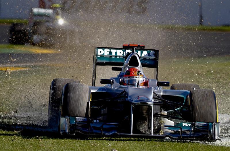 Michael Schumacher durante la competición en Australia. FOTO: EFE