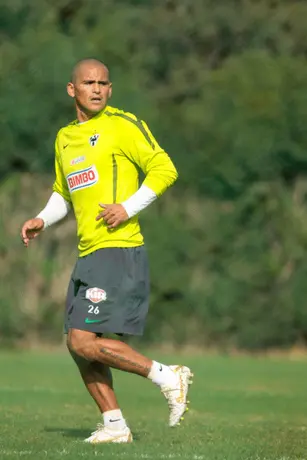 Suazo sigue jugando de lujo con la Sub 20