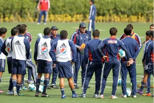 Quirarte tiene casi listo su once inicial para enfrentar al Atlante