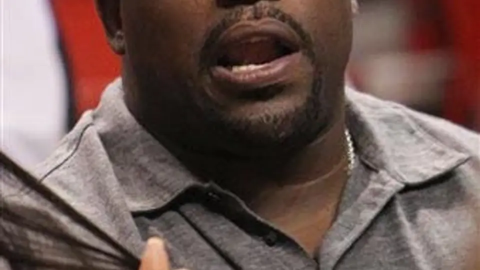 Warren Sapp se declara en bancarrota