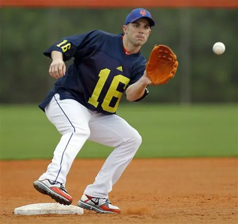 Wright se pierde juego de fogueo con Mets por dolor