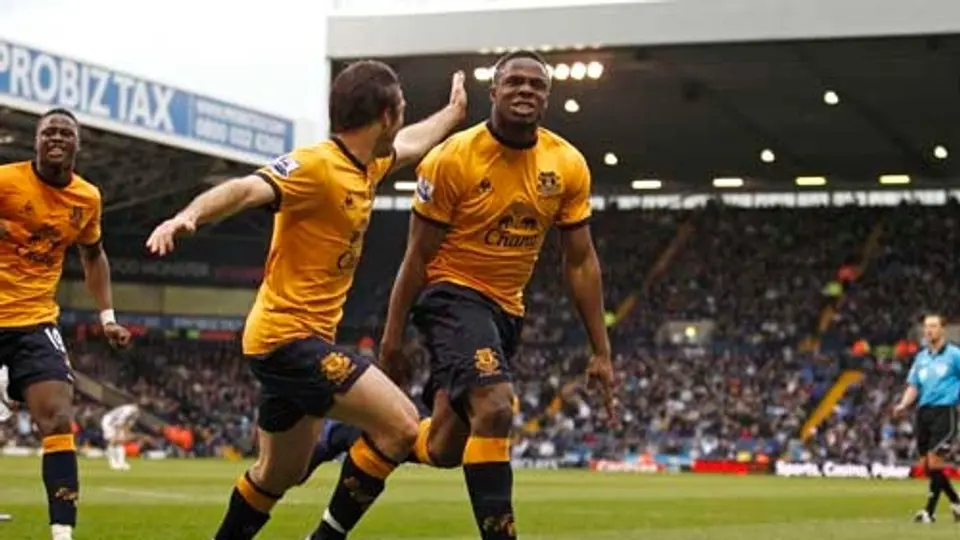 Everton se impone al West Bromwich en la Premier League