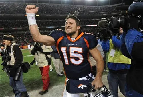 Tim Tebow, el más querido en EU