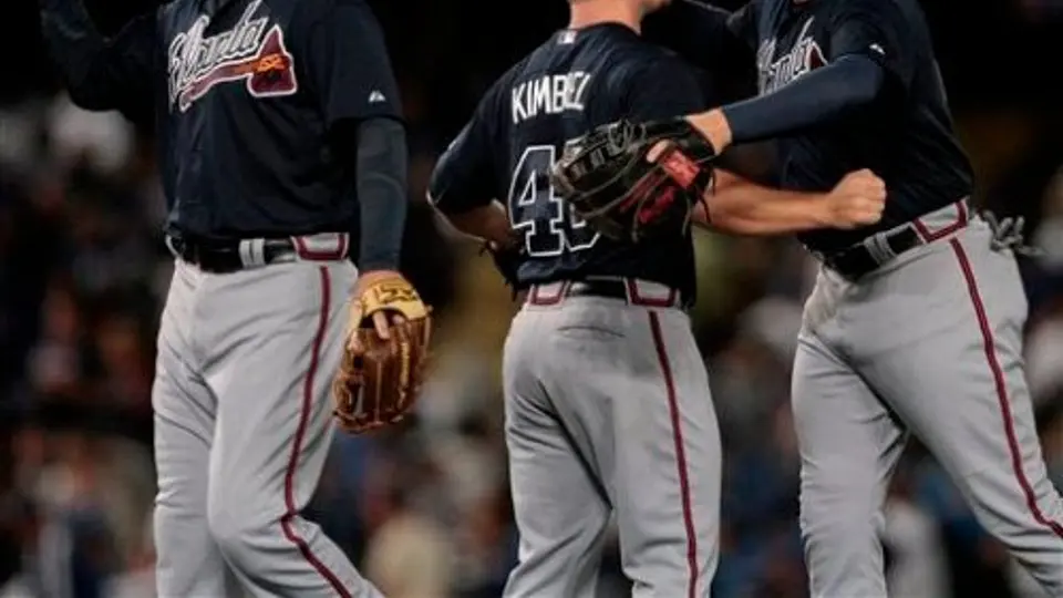 Chipper festeja su cumpleaños con jonrón en triunfo de Bravos