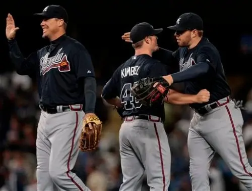 Chipper festeja su cumpleaños con jonrón en triunfo de Bravos