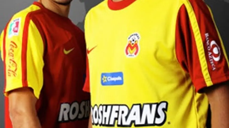 Monarcas presume su nueva piel