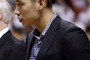 Lin no quiere arriesgar su rodilla