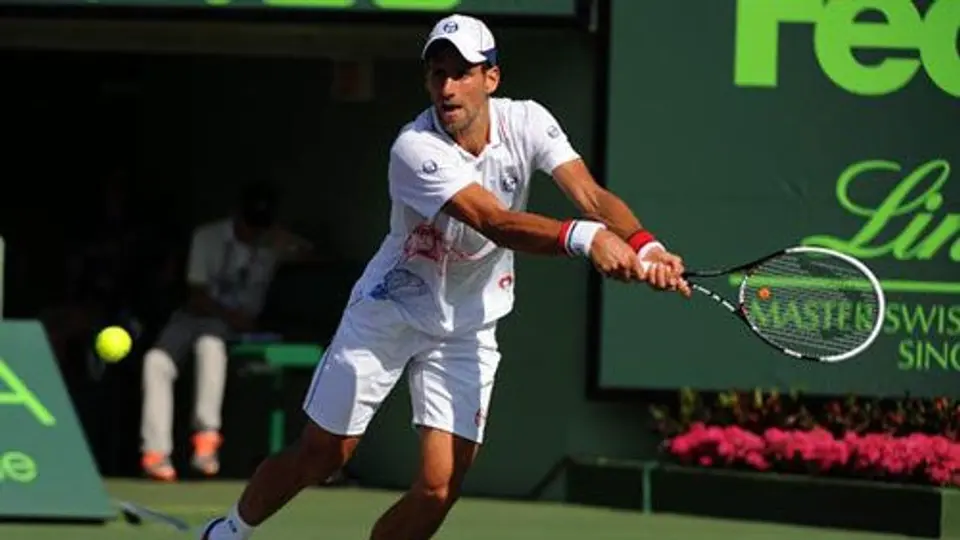 Djokovic vence a Troicki y está en Octavos