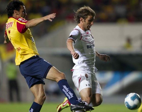 Monarcas se descontroló por un momento. FOTO: MEXSPORT