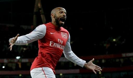 Thierry Henry regresó al Arsenal e hizo el gol de la victoria frente al Leeds. FOTO: AP
