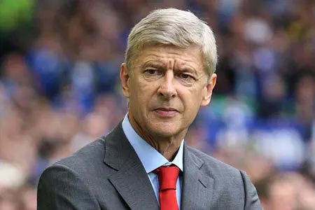 Arsene Wenger había sido el último entrenador campeón con Arsenal | AP