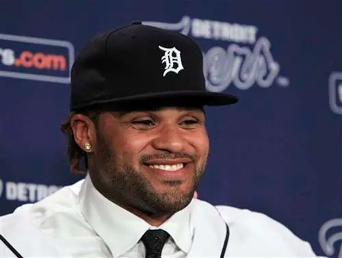 Prince Fielder fue presentado con Tigres