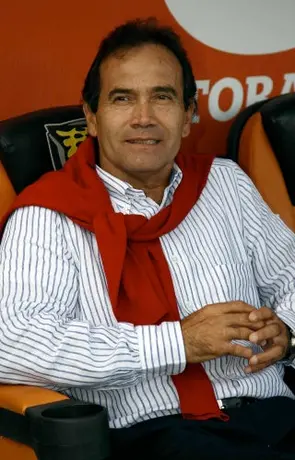 Quirarte pone su continuidad en las manos de Vergara