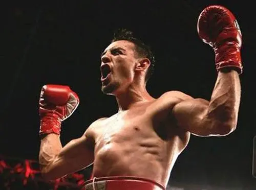 Aydin y Guerrero, por título de Mayweather