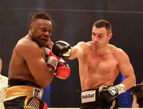 Klitschko derrota a Chisora por decisión unánime