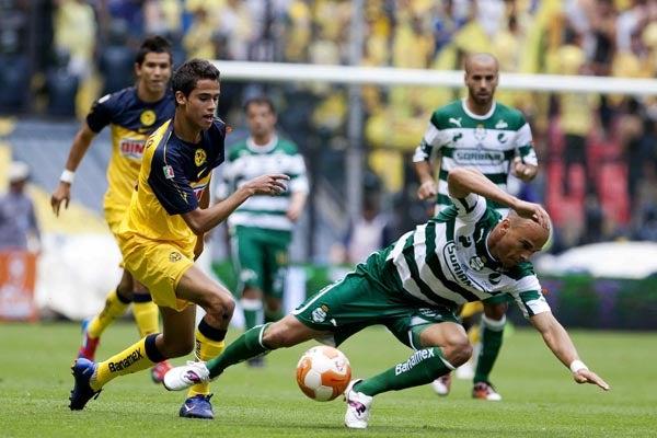 Santos no bajó los brazos. FOTO: MEXSPORT