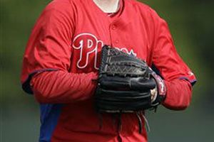 Kendrick renueva con Filis por dos años