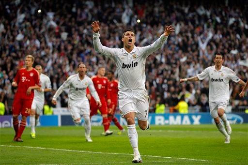 Cristiano cobra penalti y abre el marcador del encuentro. FOTO: AP