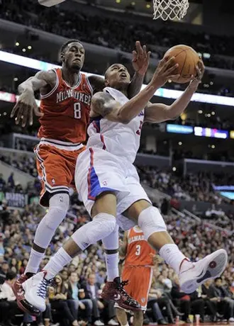 Griffin brilla en el triunfo de Clippers 92-86 sobre Bucks